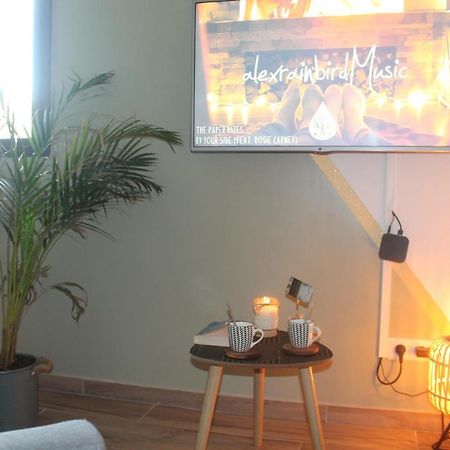 Bed and Breakfast Happy & Relax Mentque-Nortbecourt Exterior foto